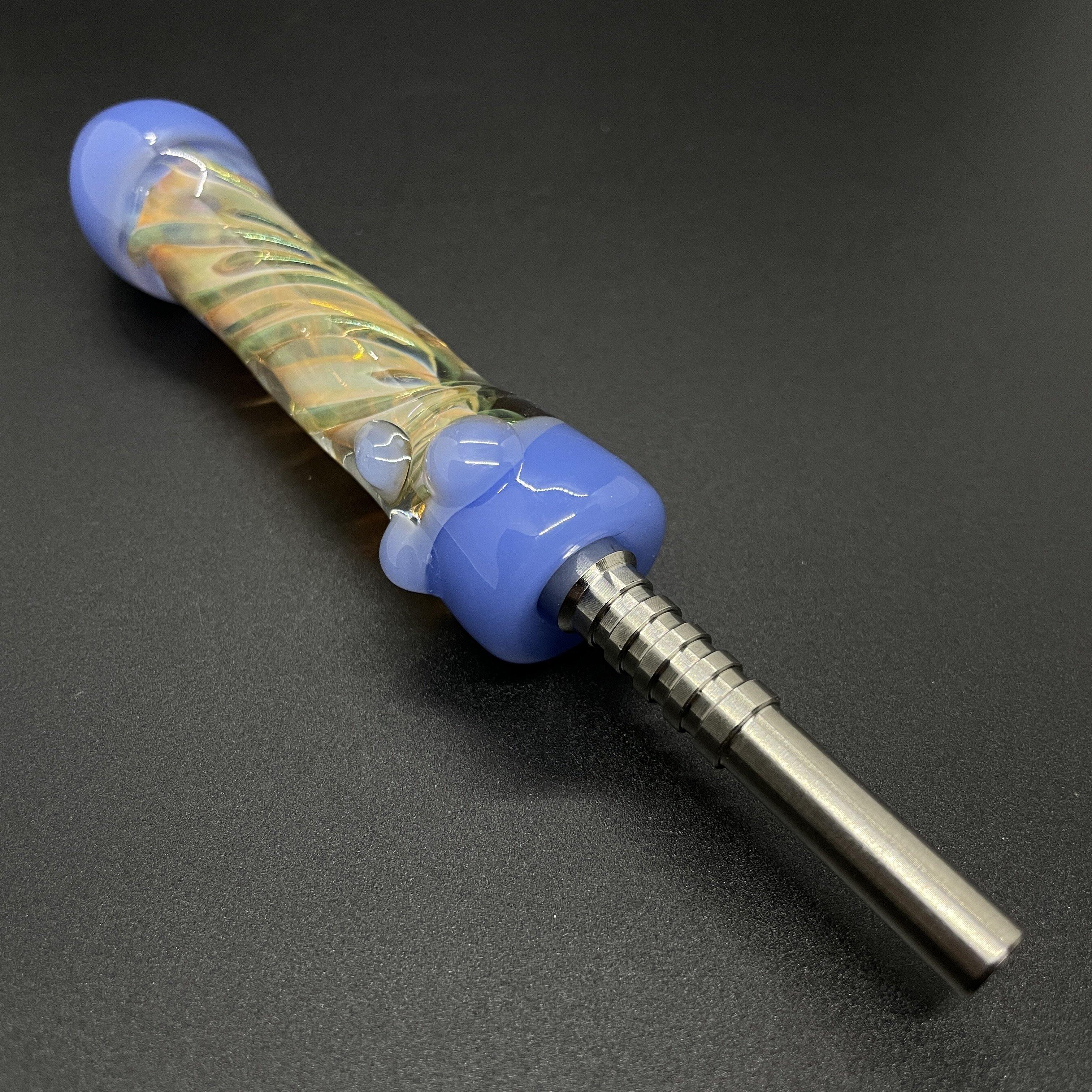 https://smokinjs.com/cdn/shop/products/heady-gold-fumed-straw-smokin-js-1.jpg?v=1643311651