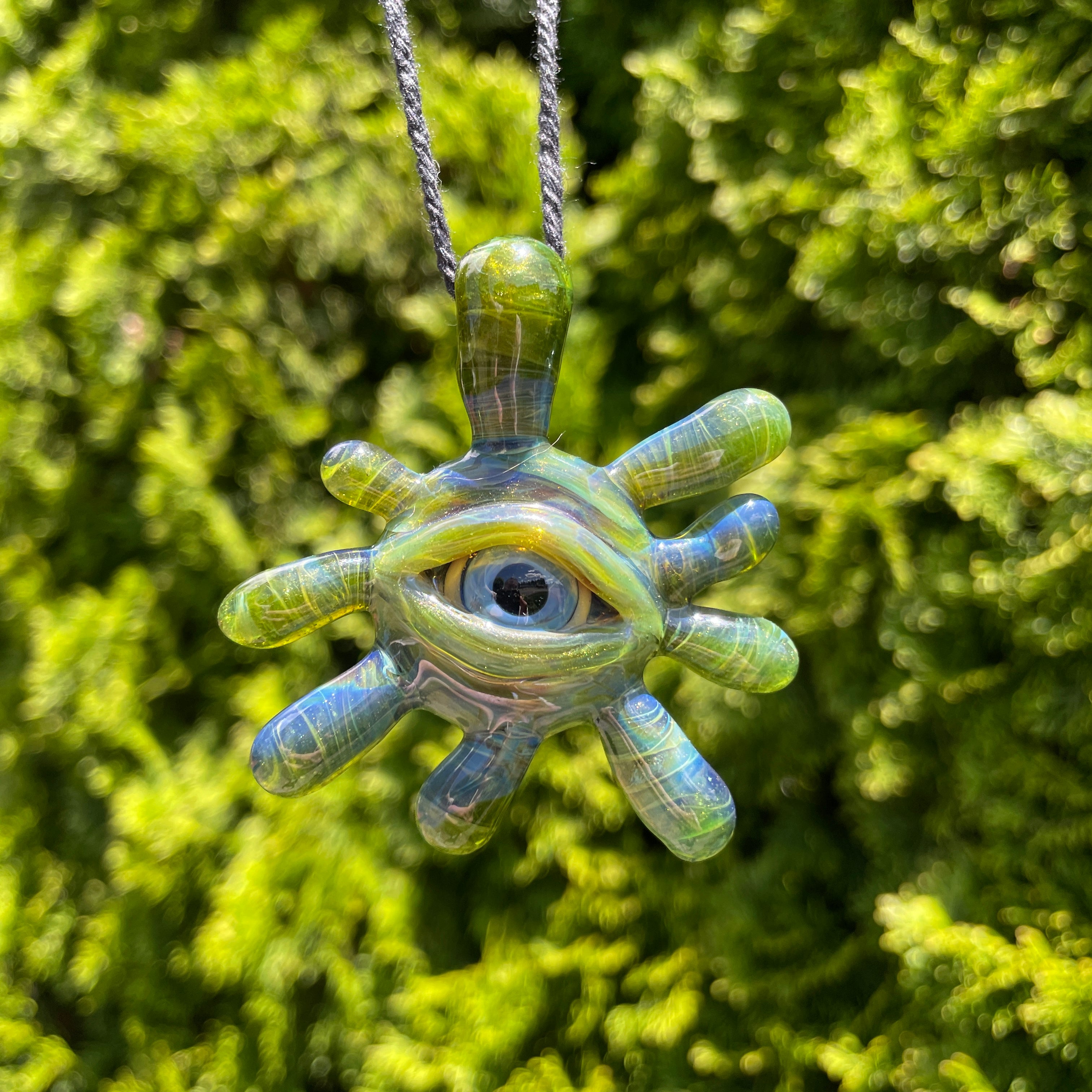 Heady hot sale pendant necklace